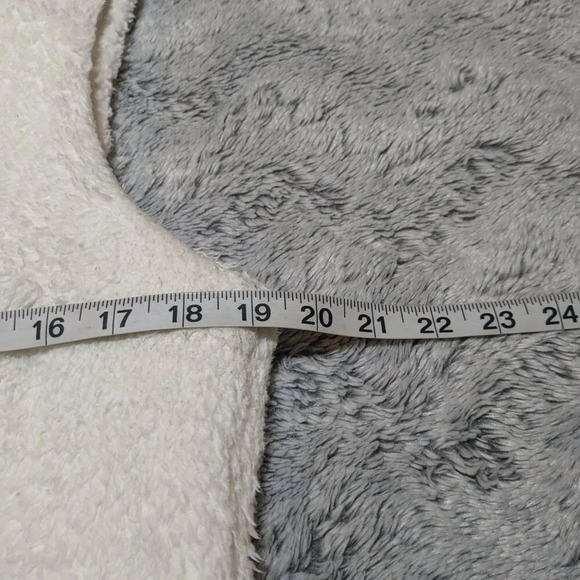 Patagonia Los Gatos Fleece Vest White Sherpa Medium - Picture 7 of 8